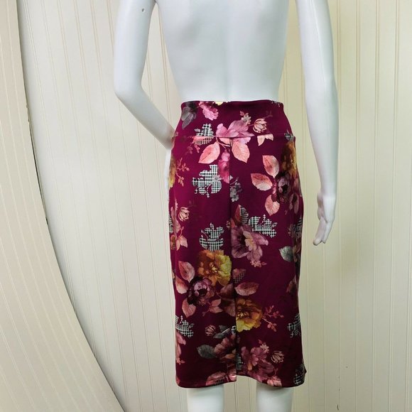Thalia Sodi XL Skirt NEW Napa Wine Combo Print - Picture 4 of 4